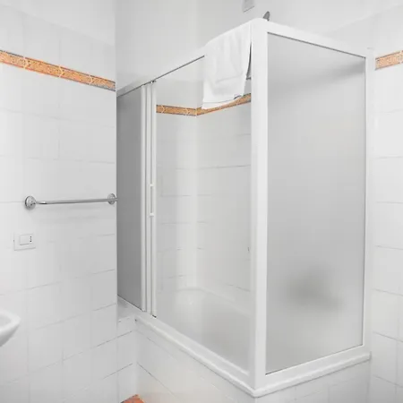 Torretta 4 By Design Apartment Bellano